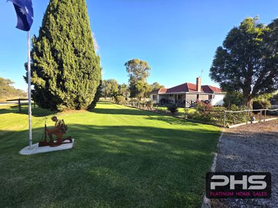 249 Flood Lane, Reedy Lake