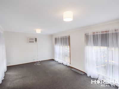 12 Shirley Street, Horsham