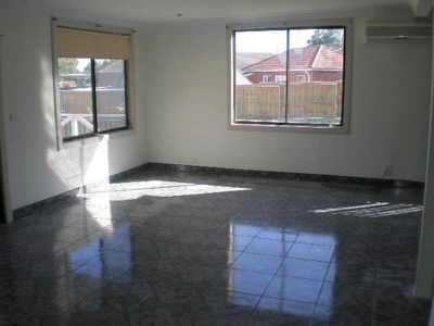 28 Sunny CRESCENT, Punchbowl