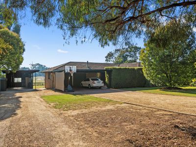 69 Monkey Gully Road, Mansfield
