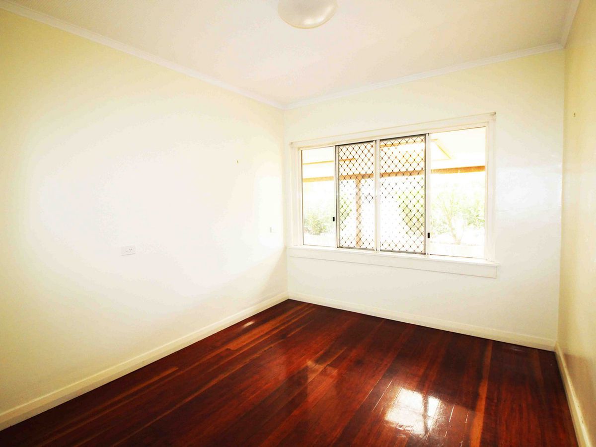 20 COOK STREET, Atherton