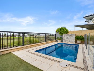 39 BROULEE LANE, Secret Harbour