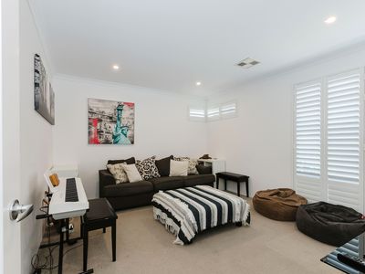 267 Marillana Drive, Golden Bay