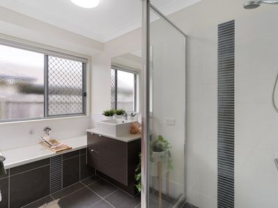 84 Sarah Drive, Yamanto