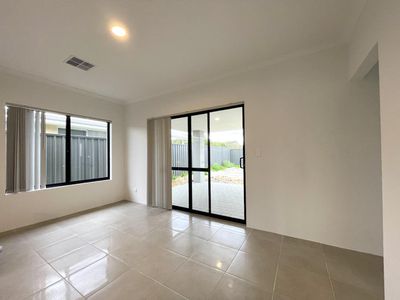 15 Azurite Loop, Wellard