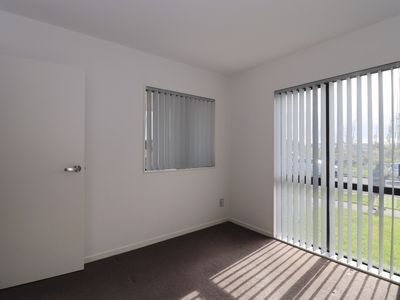 73 Tribute Loop, Takanini