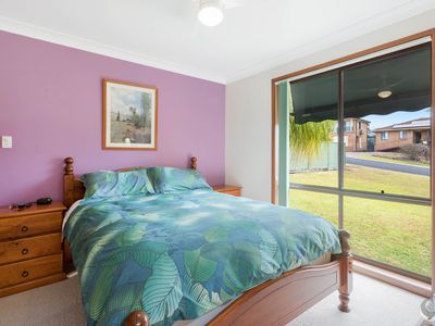 28 Hillside Crescent, Kianga