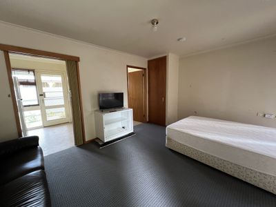 6 / 105 Main Street, Natimuk