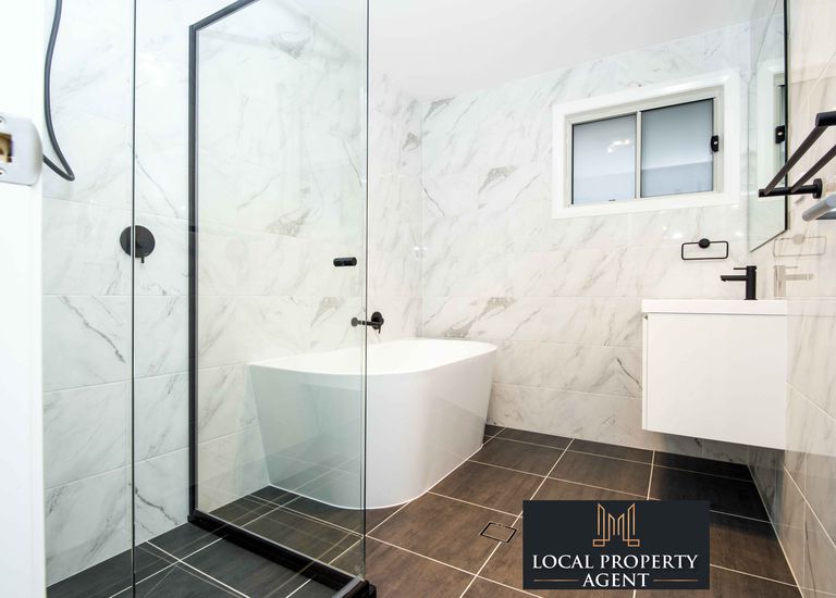 53 Torrens St, Canley Heights