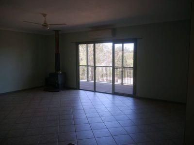 94 Hicken Way, Nanango