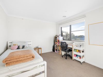 23 Wireless Drive, Aintree