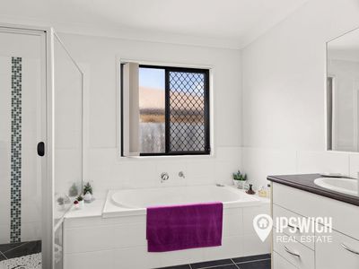 46 Drysdale Place, Brassall