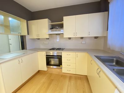 1 / 17 Pur Pur Avenue, Lake Illawarra