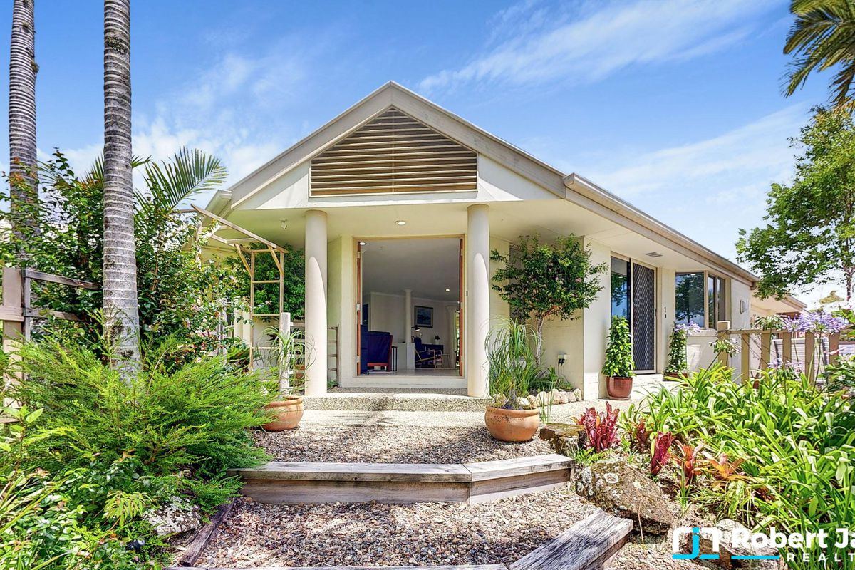 1 Donovan Ct, Tewantin