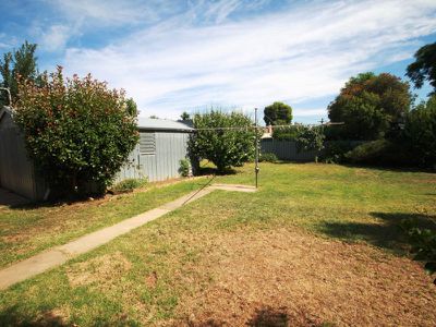 8 Howell Street, Wangaratta