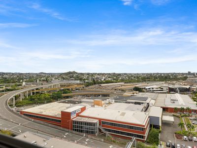 1117 / 16 Hamilton Place, Bowen Hills