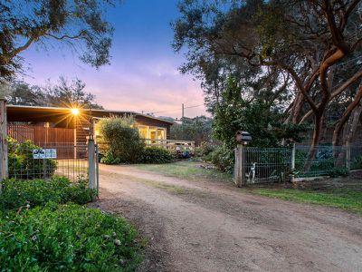 17 Roslyn Avenue, Rye