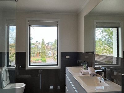 41 Curlew Point Drive, Patterson Lakes