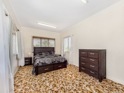 8 Raymond Street, North Ipswich
