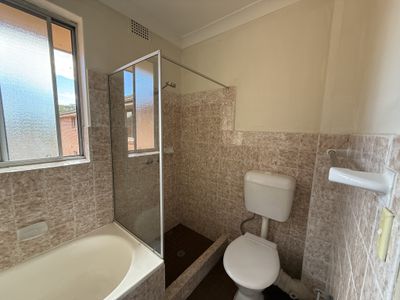 9 / 5 Hart Street, Warwick Farm