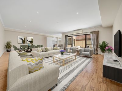 4 / 70 Gairloch Street, Applecross