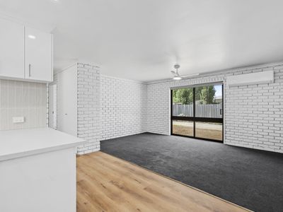 2 / 449 Cressy Street, Deniliquin