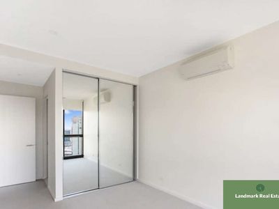 2503n / 883 Collins Street, Docklands