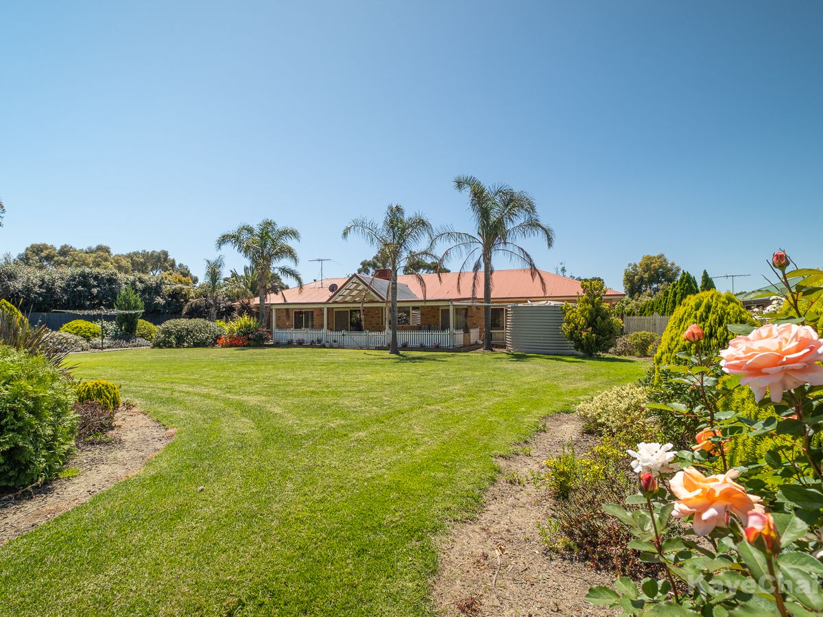 57 Brookvale Close, Beaconsfield Kaye Charles Real Estate