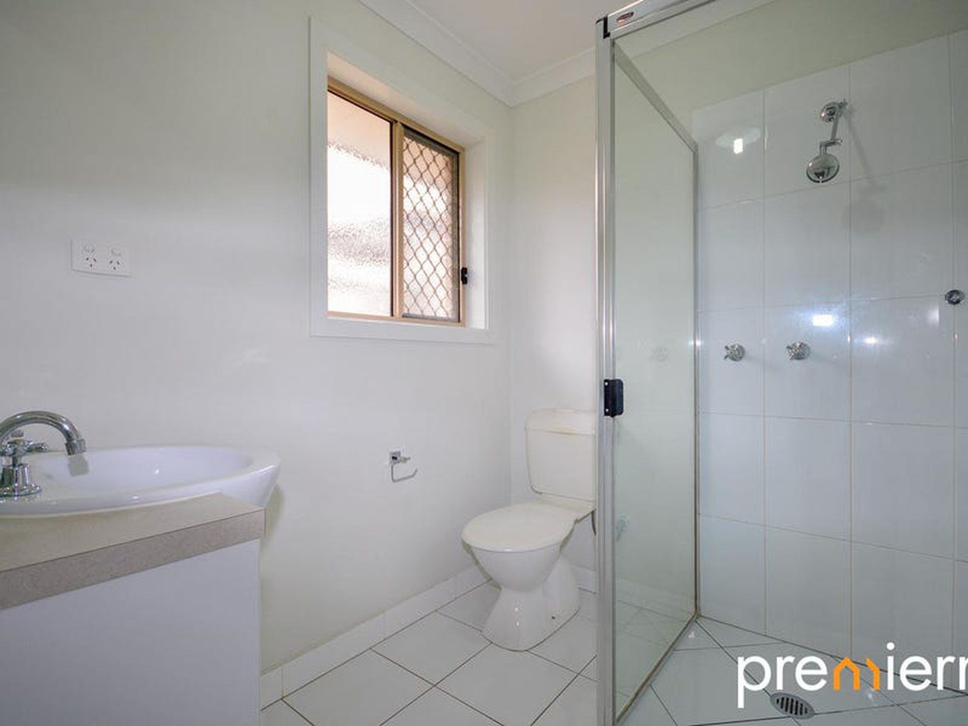 10 Pleasant Drive, Redbank Plains