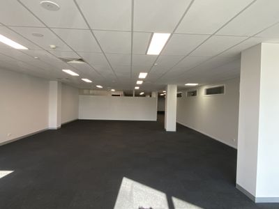 101 / 13 Barnes Place, Werribee