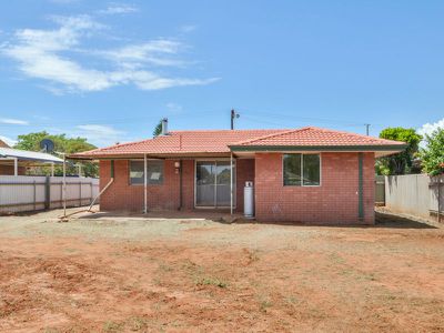 4 Phoenix Place, South Kalgoorlie