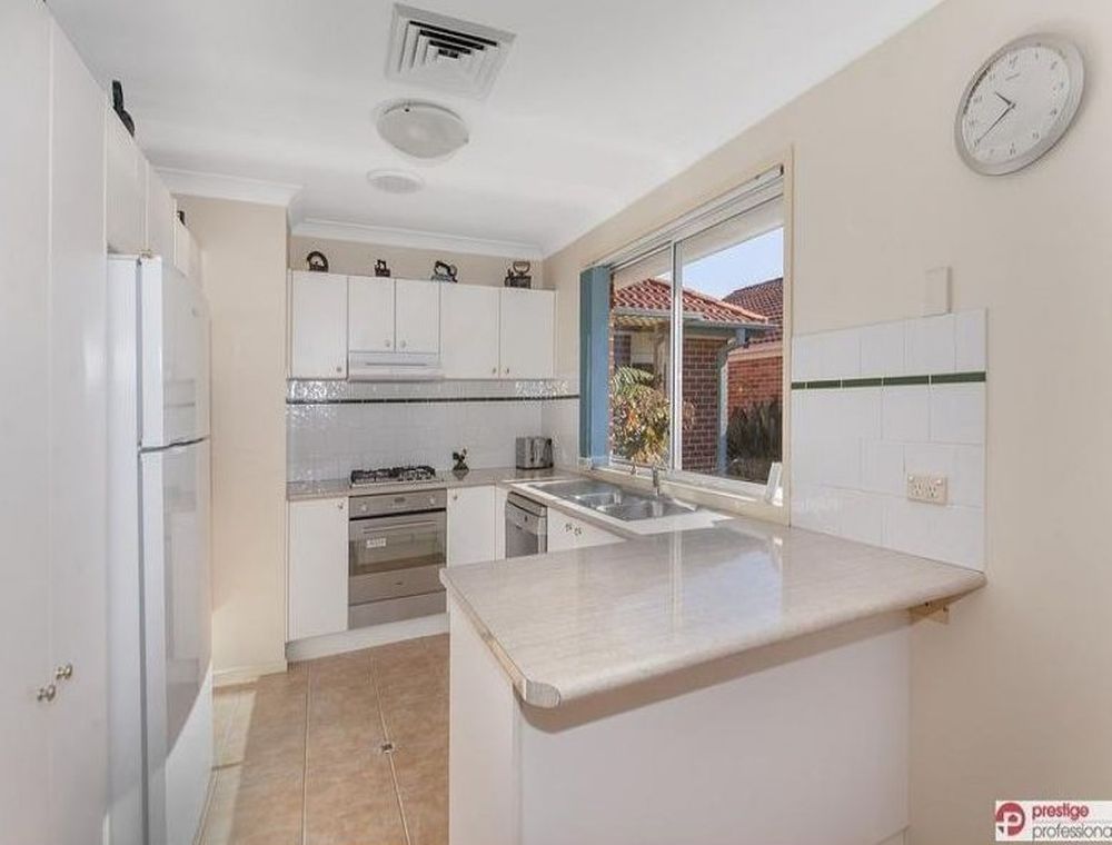 16 Beltana Court, Wattle Grove