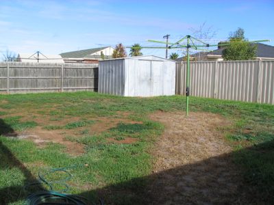 2 Hotham Crescent, Hoppers Crossing