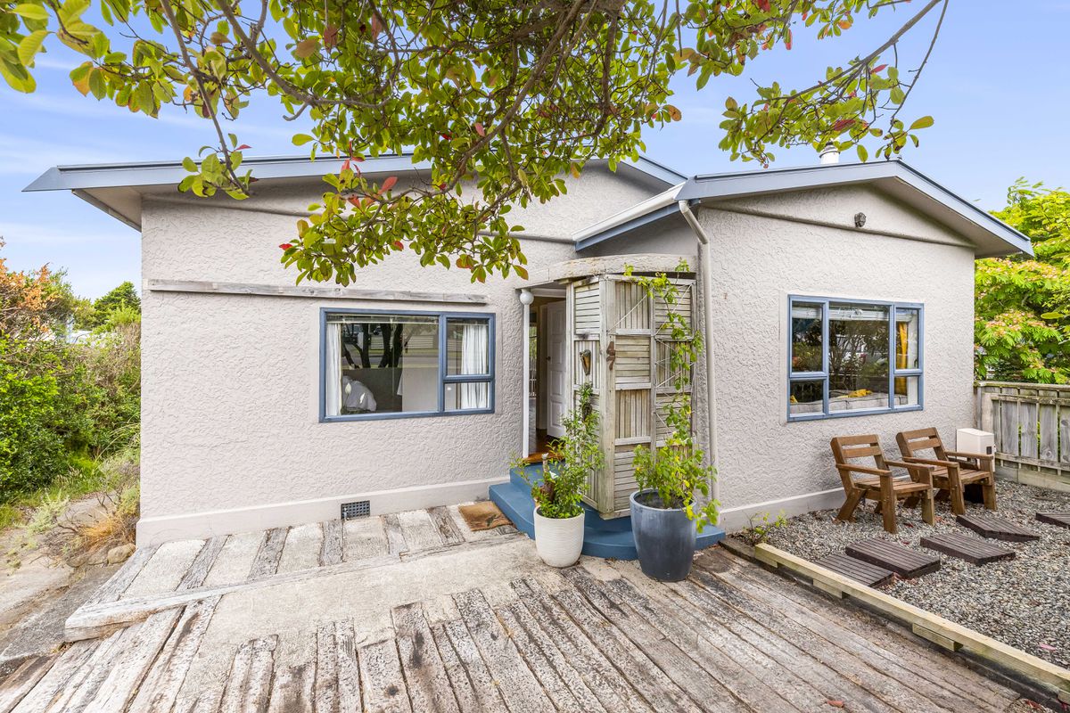 47 Bluegum Road, Paraparaumu Beach