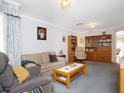 1 / 146 Raglan Avenue, South Plympton