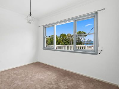 45 Buena Vista Avenue, Lake Heights