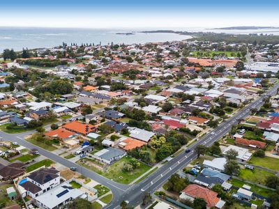 161 Safety Bay Road, Shoalwater