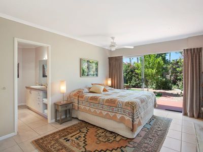 1 Shorehaven Drive, Noosa Waters