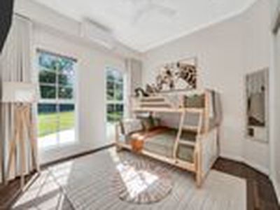 61 Fretwell Road, White Rock