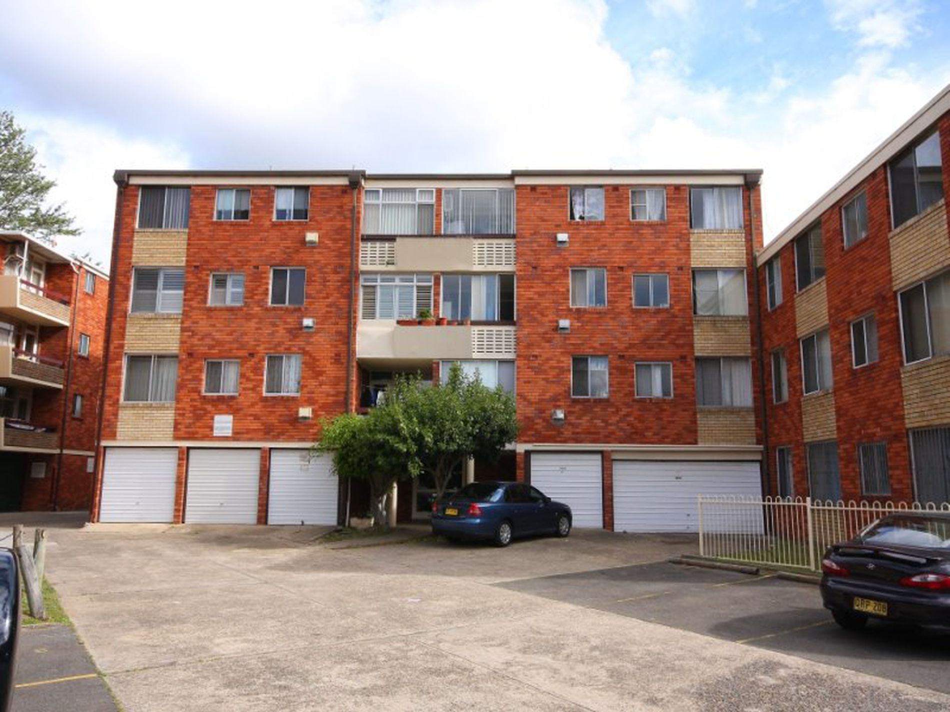 24 / 68 Mascot Drive, Eastlakes