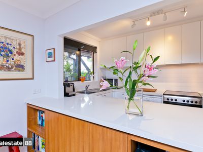 2 / 135 Carr Street, West Perth