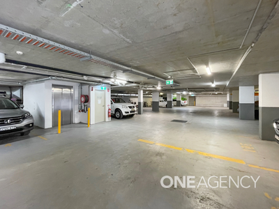 2 / 2 Murdoch Street, Huskisson