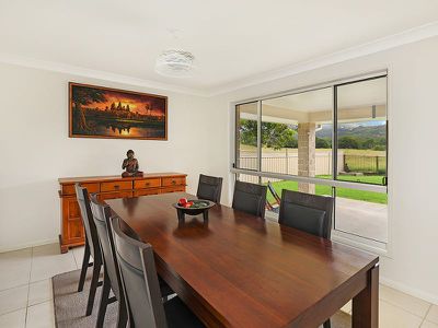 1 Rungert Court, Mooloolah Valley