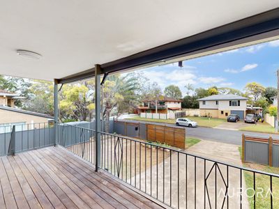 2 Moloaa Crescent, Birkdale