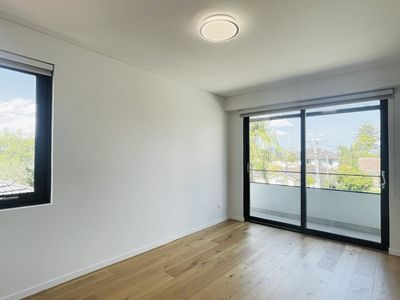 10A Napier Crescent, North Ryde