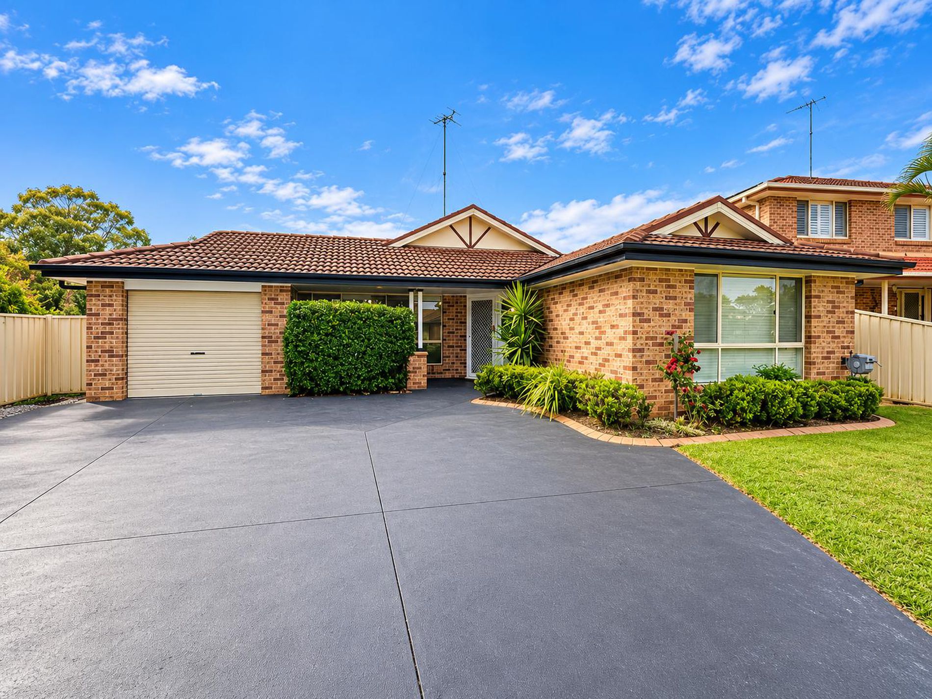 4 Bujan Street, Glenmore Park