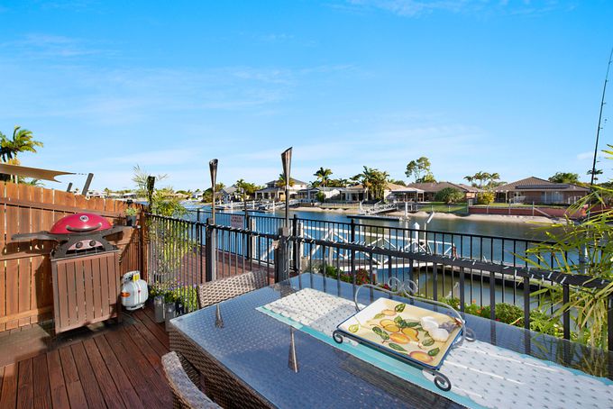 9 / 8 YALLANGA PLACE, Mooloolaba