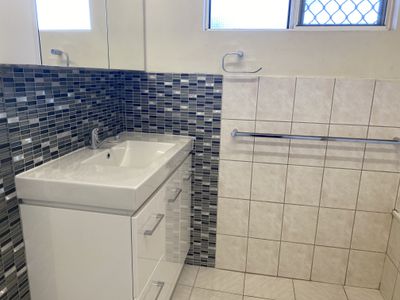 2 / 11 Stint Court, Bakewell