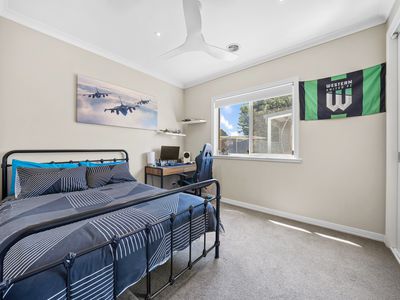 2 Brolga Place, Sale