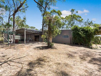 137 Youngs Lane, Heathcote